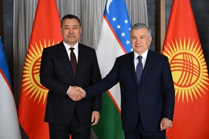Mirziyoyev va Japarov Xitoy-Qirg‘iziston-O‘zbekiston temir yo‘li qurilishini tezlashtirish masalasini muhokama qildi
