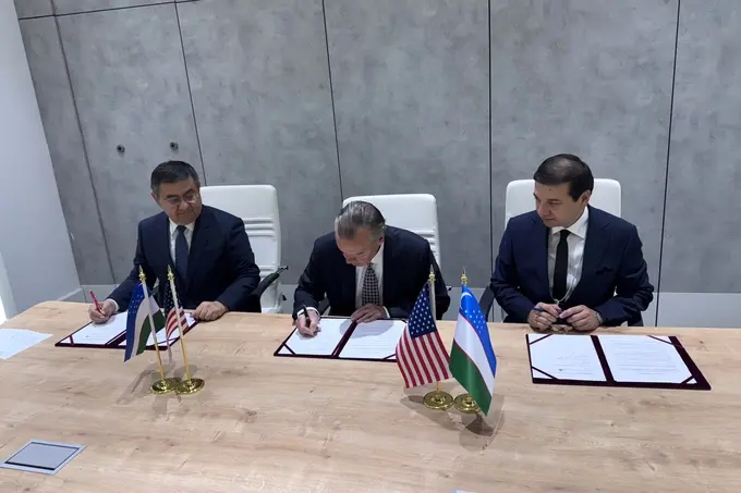 aqsh, davaktiv agentligi, jvr enterprises, mckim and company, mobiuz