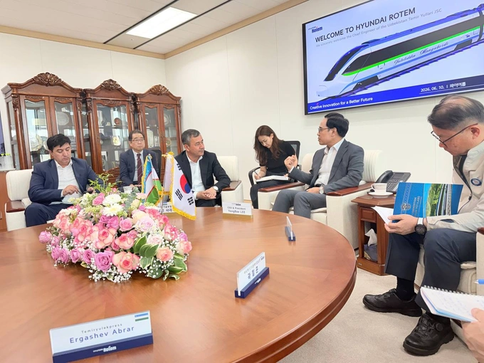 hyundai rotem, o'zbekiston temir yo'llari, poyezd qatnovi, tezyurar poyezd, toshkent-andijon, toshkent-termiz