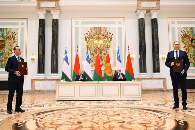 aleksandr lukashenko, belarus, hujjatlar, prezident, shavkat mirziyoyev