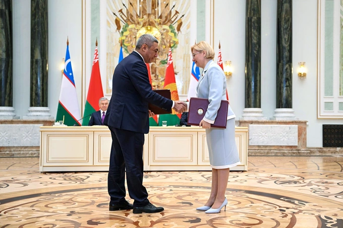 aleksandr lukashenko, belarus, hujjatlar, prezident, shavkat mirziyoyev