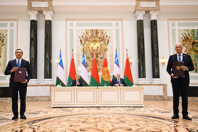 aleksandr lukashenko, belarus, hujjatlar, prezident, shavkat mirziyoyev