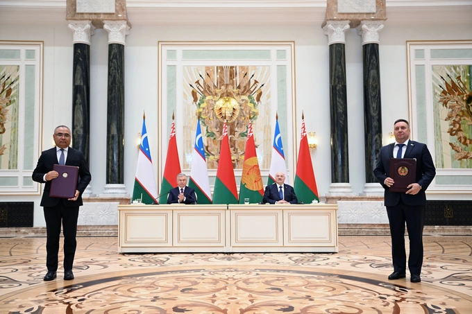 aleksandr lukashenko, belarus, hujjatlar, prezident, shavkat mirziyoyev