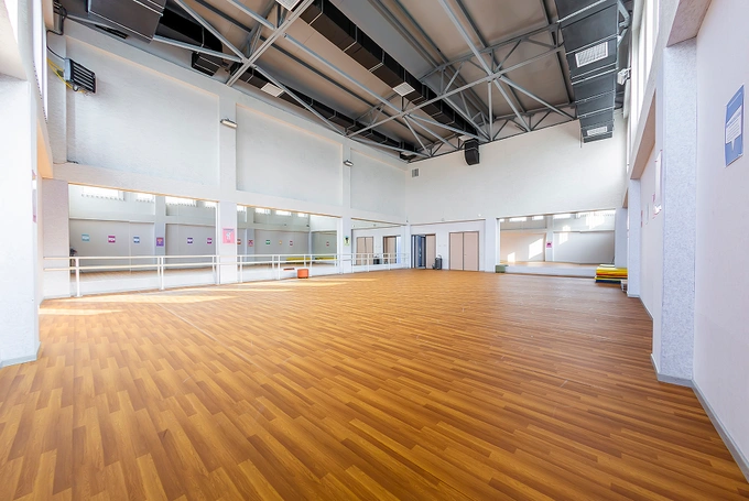 ois, oxbridge international school, реклама
