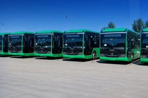 Urganch-Xiva yo‘nalishi uchun 10 ta yangi gibrid trolleybus olib kelindi