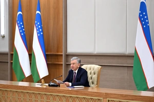 Все госуслуги поэтапно переведут на махаллинский уровень — президент