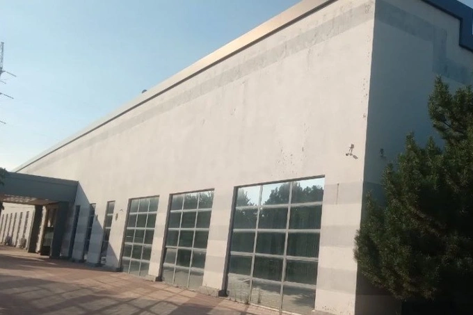 В пригороде Ташкента на продажу выставили здания бывшей фабрики Textile Technologies Group