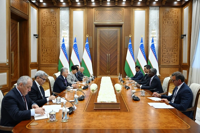 blackrock, узбекнефтегаз, шавкат мирзиеев