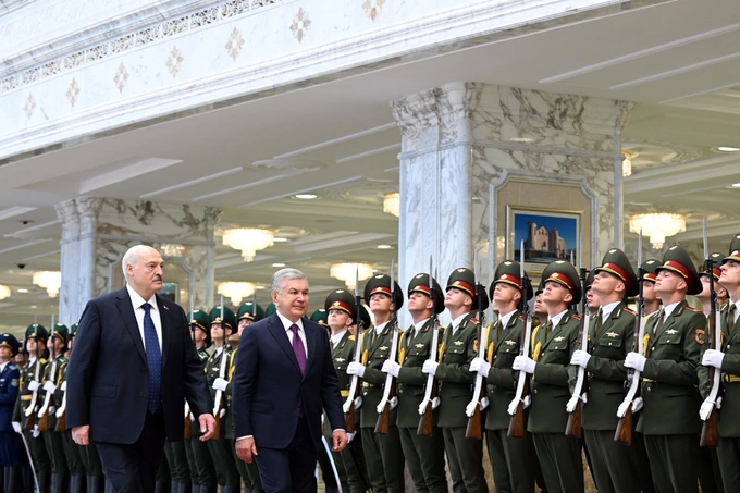 aleksandr lukashenko, belarus, belaz, ishlab chiqarish, prezident, shavkat mirziyoyev