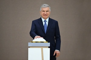 Мирзиёев запустил 72 крупных промышленных и сервисных объекта к 35-летию независимости