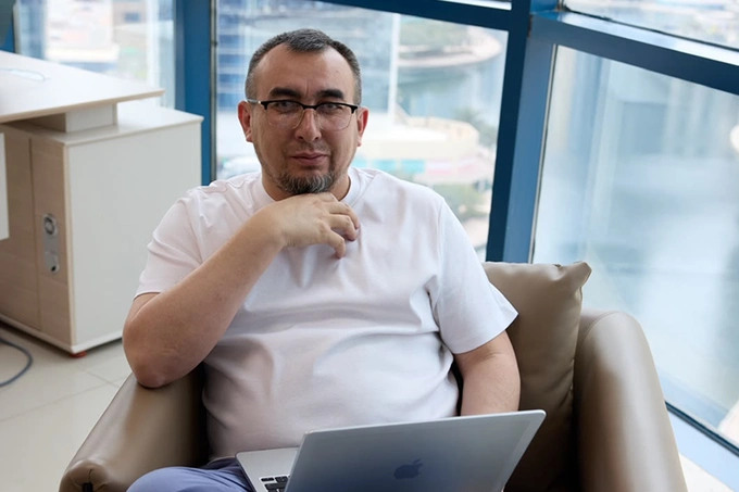“Bizning missiyamiz — chegaralarni yo‘q qilish”: OSON qanday qilib xalqaro fintex-xoldingga aylanmoqda
