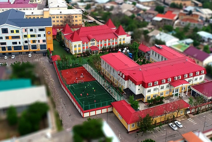 oxbridge international school, реклама