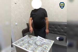 В Андижанской области задержали главу районного водоканала за взятку в $8500