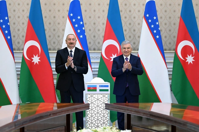 азербайджан, ильхам алиев, шавкат мирзиеев