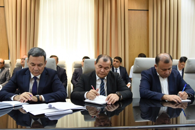 узбекнефтегаз, газ, нефтепродукты