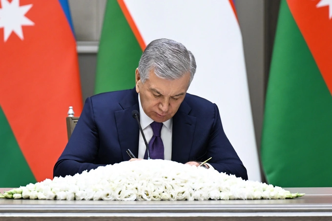 азербайджан, ильхам алиев, шавкат мирзиеев