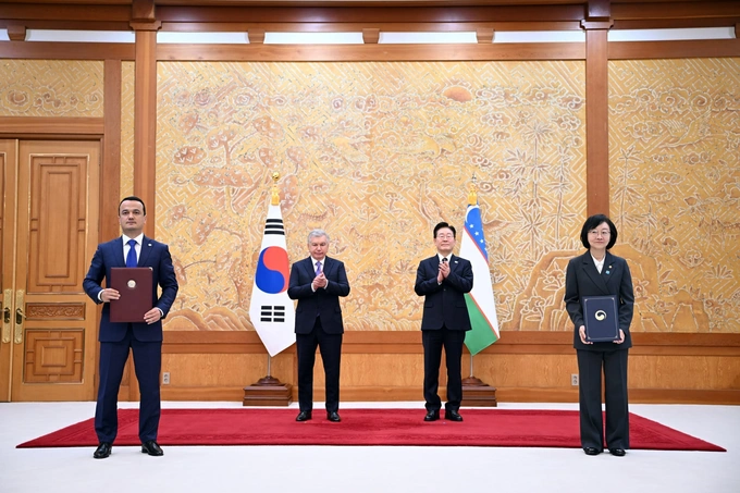 lee jae myung, shavkat mirziyoyev, south korea