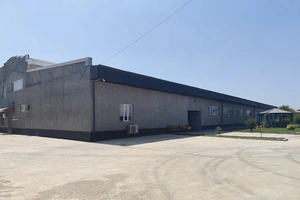 На окраине Ташкента за долги продаются здания Nesh Group Metall