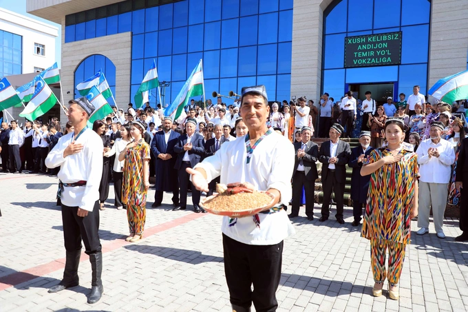 poyezd qatnovi, toshkent-andijon, elektropoyezd, temir yo‘l