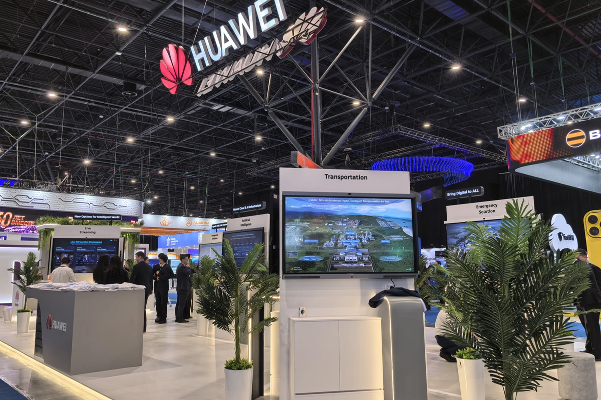 Huawei представляет инновации в области сетей, облачных технологий и ИИ на ICT Week Uzbekistan 2026