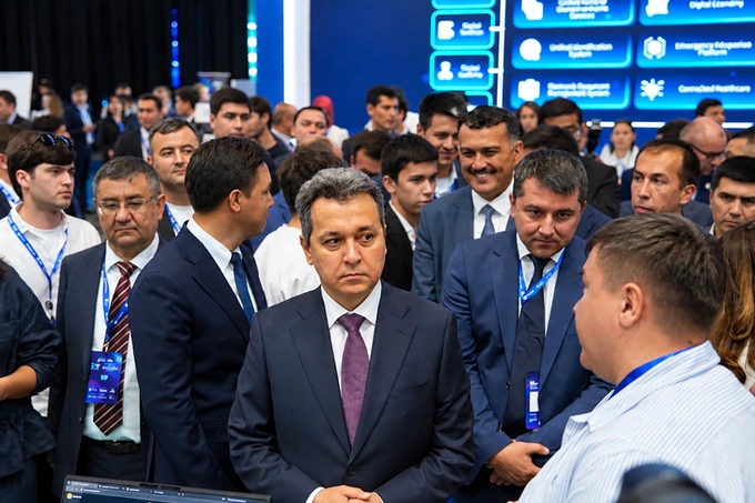Frame представила два новых направления своей экосистемы на ICT Week Uzbekistan 2026