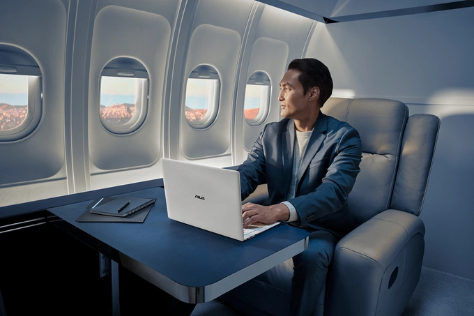 asus, asus expertbook ultra, asus expertcenter aio, моноблок, ноутбук, ноутбуки для бизнеса, реклама