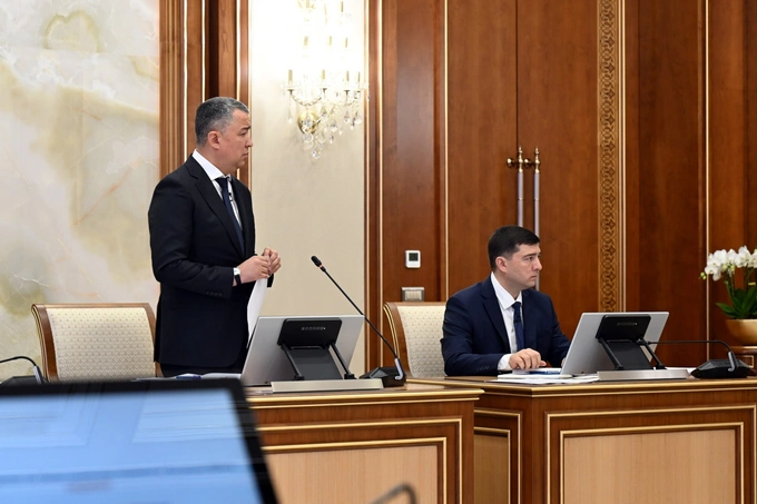 aholi, prezident, suyultirilgan gaz