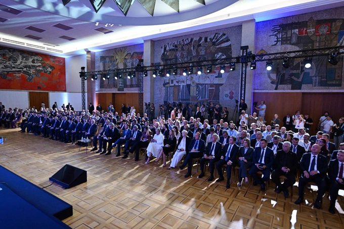 avtomobilsozlik, farmatsevtika, hamkorlik, qishloq xo‘jaligi, raqamli iqtisodiyot, serbiya, yengil sanoat