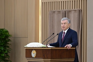 “Shuni bilib turib, men Toshkentda qanday tinch o‘tiraman?” — prezident kambag‘allik haqida