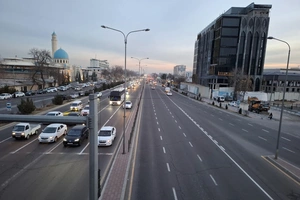 ДПС не будет фиксировать наезд на сплошные линии перед перекрестками и разворотами
