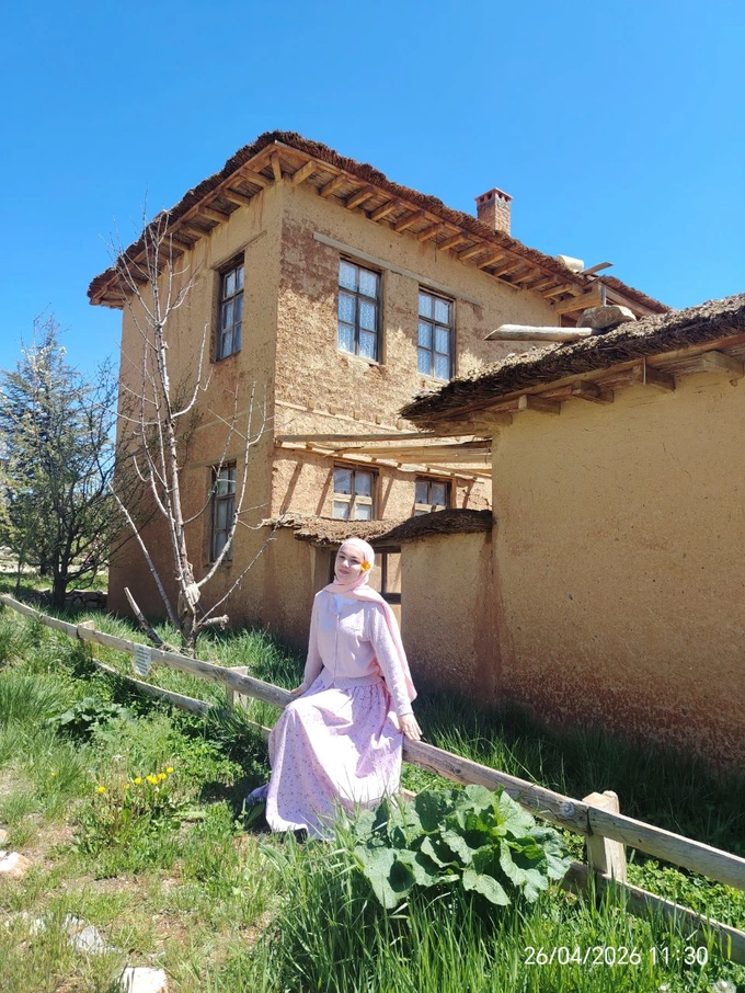 grant dasturi, magistratura, mehrinoza farmonova, turkiya, türkiye bursları, xorijda ta'lim
